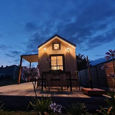 Tiny House En Baie Du Mont-saint-michel Semesterbostad